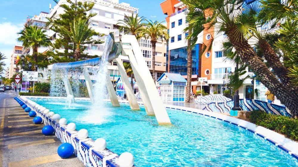 Apartamento Piso En El Centro Torrevieja Exterior foto